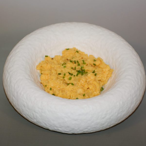 Scrambled eggs: 2 eggs.